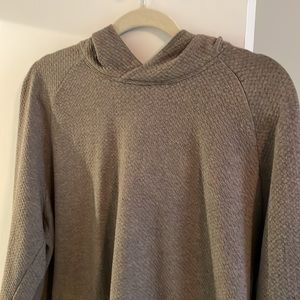 Men’s XL lululemon hoodie